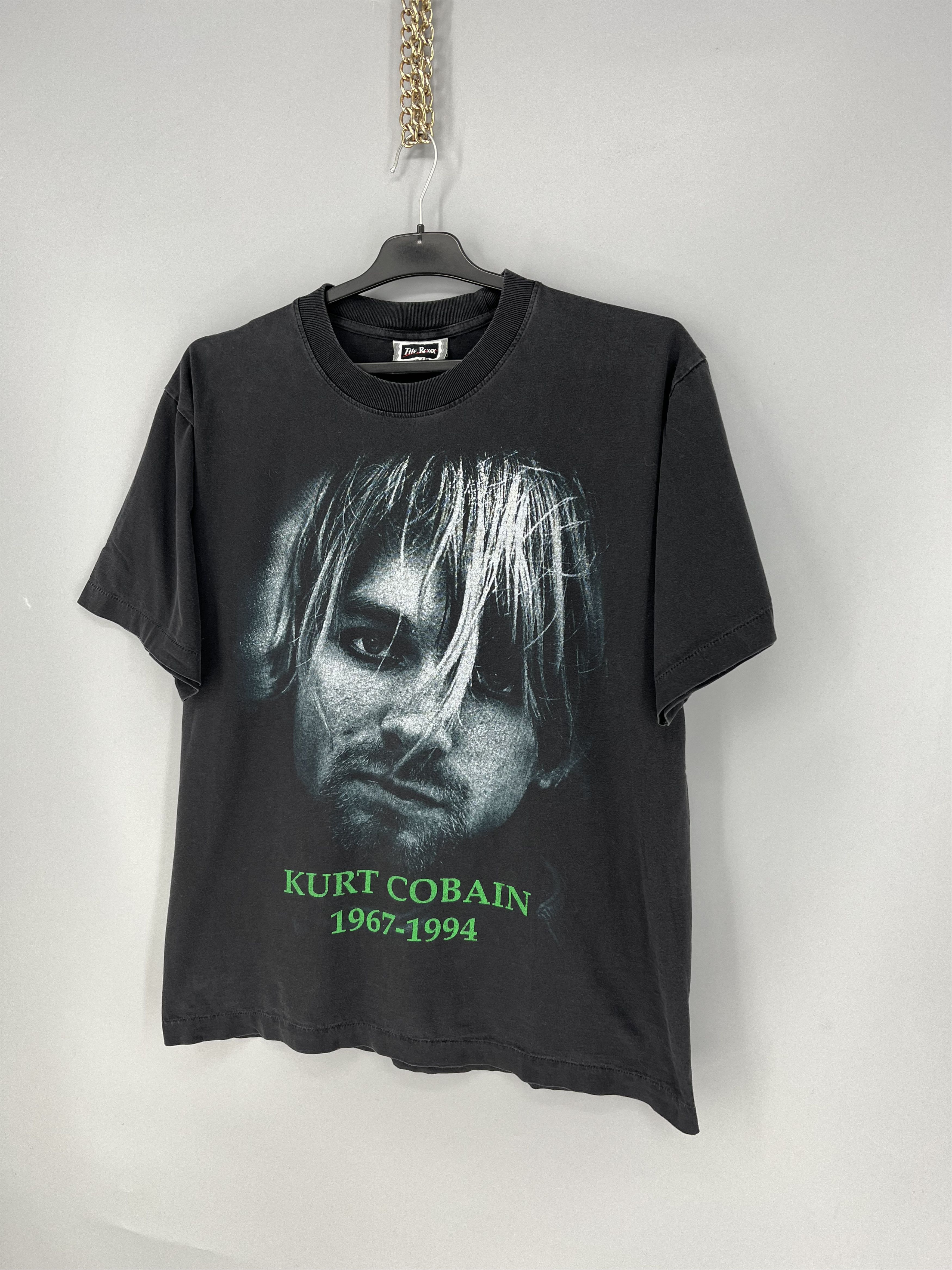 Vintage Vintage Kurt Cobain 1967 1994 The Roxx T Shirt L Black Size US L / EU 52-54 / 3 - 3 Thumbnail