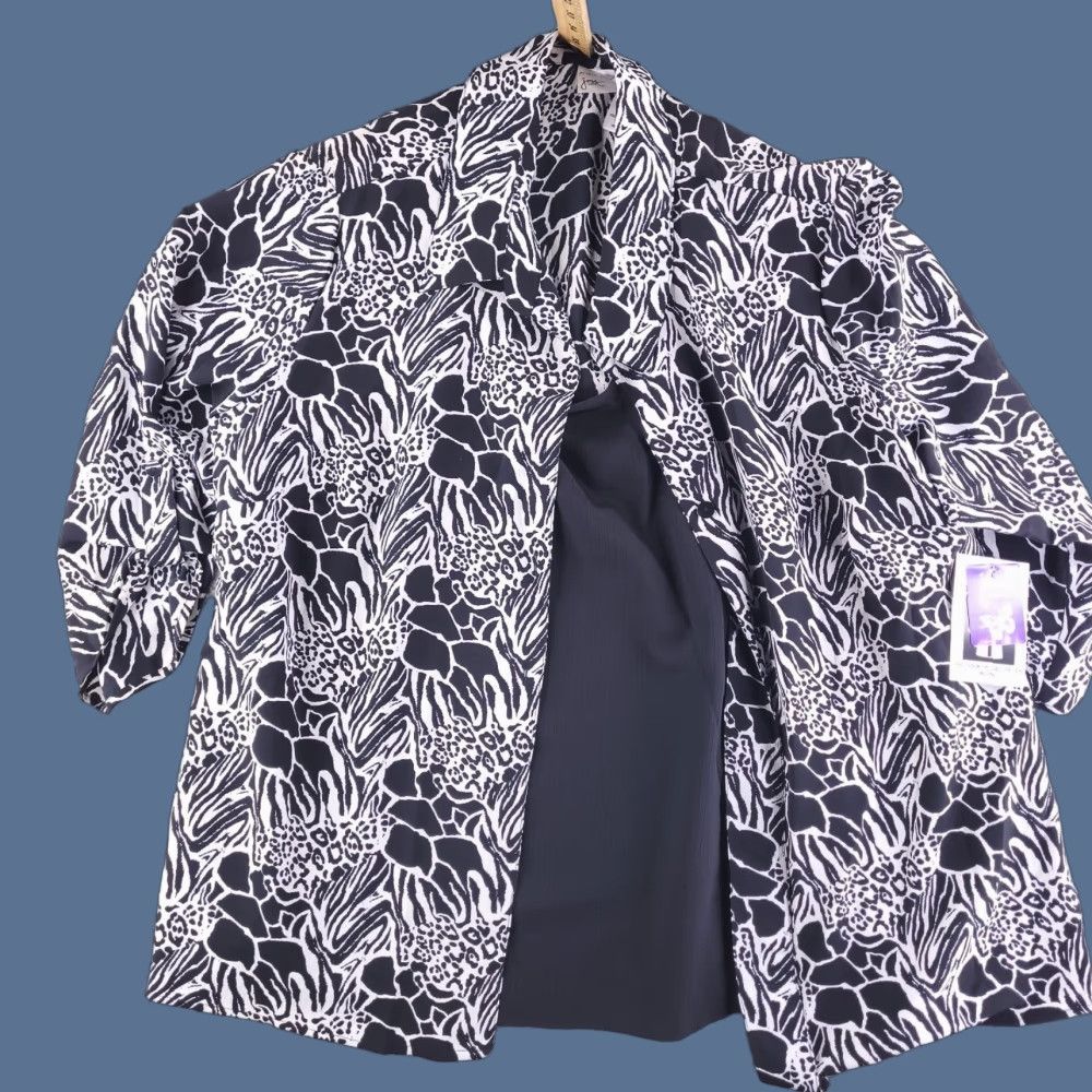 Vintage VINTAGE? No—skip. Just My Size JMS Blouse Women 4XL Black White Open Front Twofer 26-28W Size XXL / US 16-18 / IT 52-54 - 1 Thumbnail