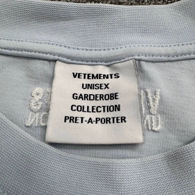 Vetements Vetements Unicorn Short Sleeve Size US S / EU 44-46 / 1 - 2 Thumbnail