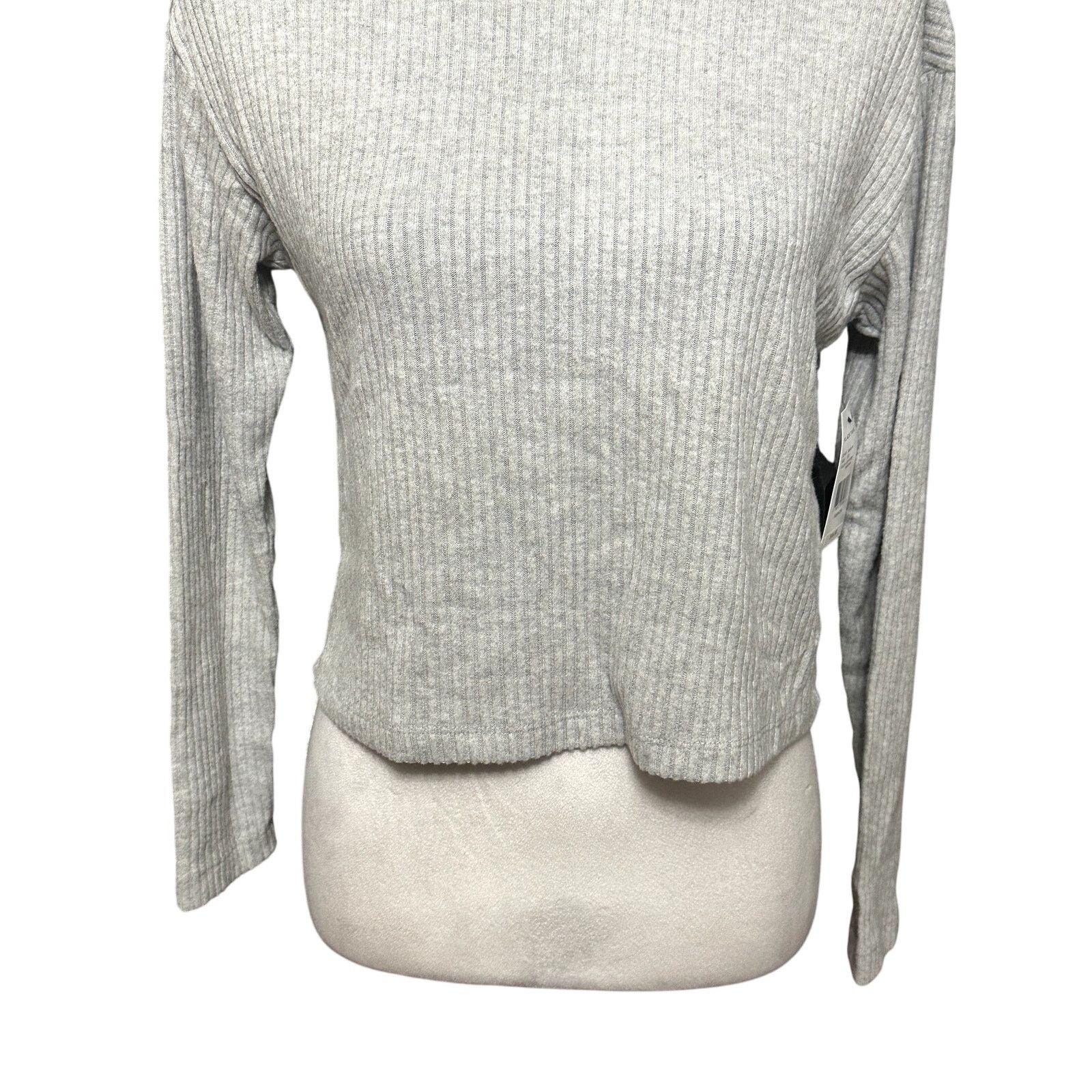 Other Black Tape Sweater Ribbed Cropped Long Sleeve Gray XS NWT Size XS / US 0-2 / IT 36-38 - 4 Thumbnail