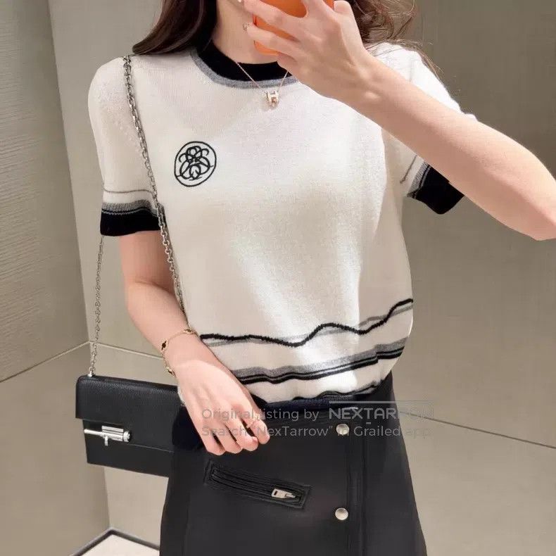 Hermes Hermes Short Sleeve Round Neck Cashmere Sweater Size XS / US 0-2 / IT 36-38 - 1 Thumbnail