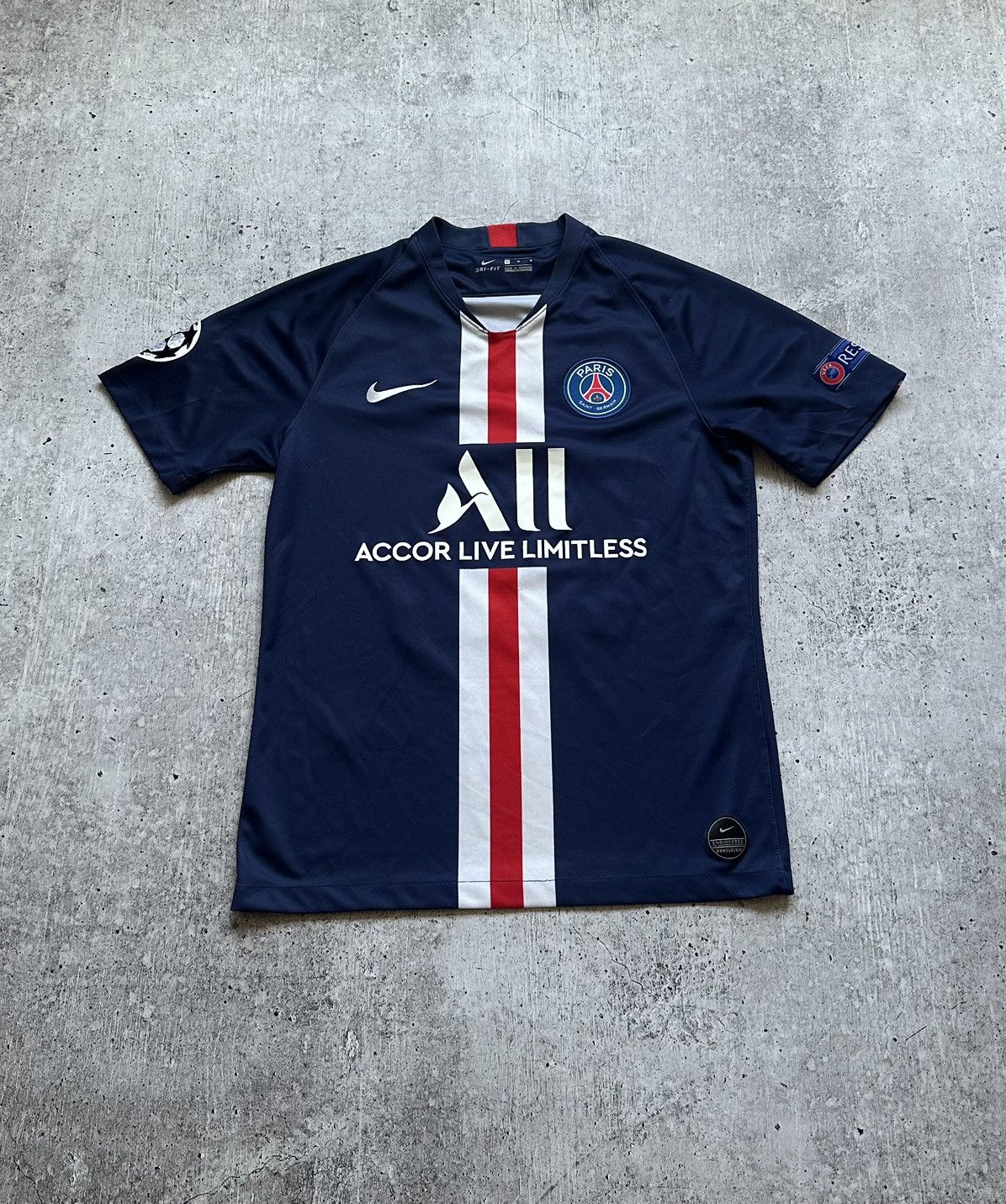 Nike 2019/20 Nike PSG Mbappe #7 Authentic Home Soccer Jersey Size US M / EU 48-50 / 2 - 2 Thumbnail