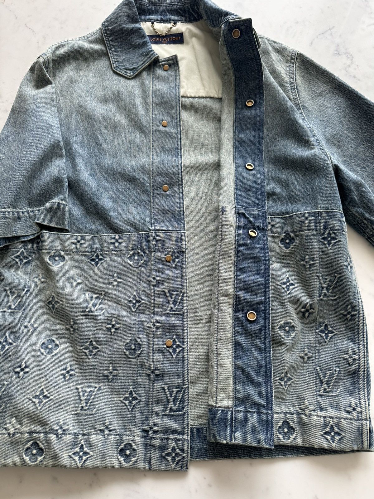 Louis Vuitton Louis Vuitton LV Short Sleeve Denim Workwear Shirt Size US S / EU 44-46 / 1 - 3 Thumbnail