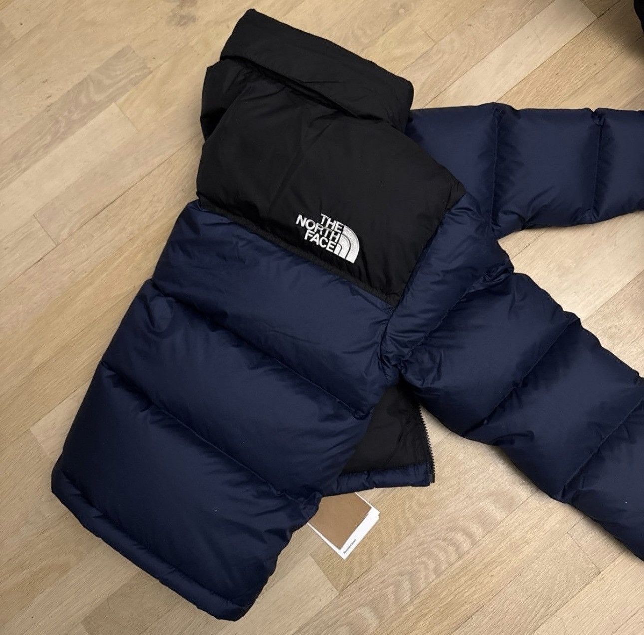 The North Face Northface 1996 Retro Nuptse Jacket Womens Size M / US 6-8 / IT 42-44 - 2 Thumbnail
