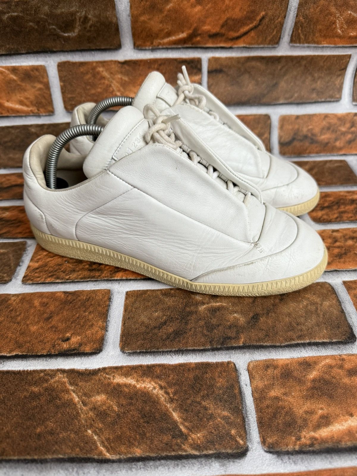 Maison Margiela Future low trainers Size US 5.5 / EU 38 - 2 Thumbnail