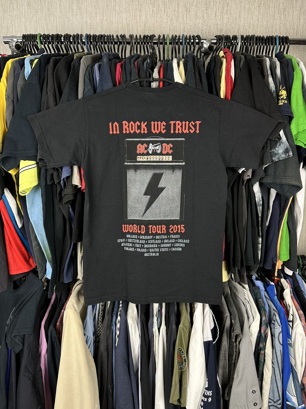 AC/DC AC/DC World Tour 2015 IN ROCK WE TRUST BAND T SHIRT TEE Size US S / EU 44-46 / 1 - 3 Thumbnail