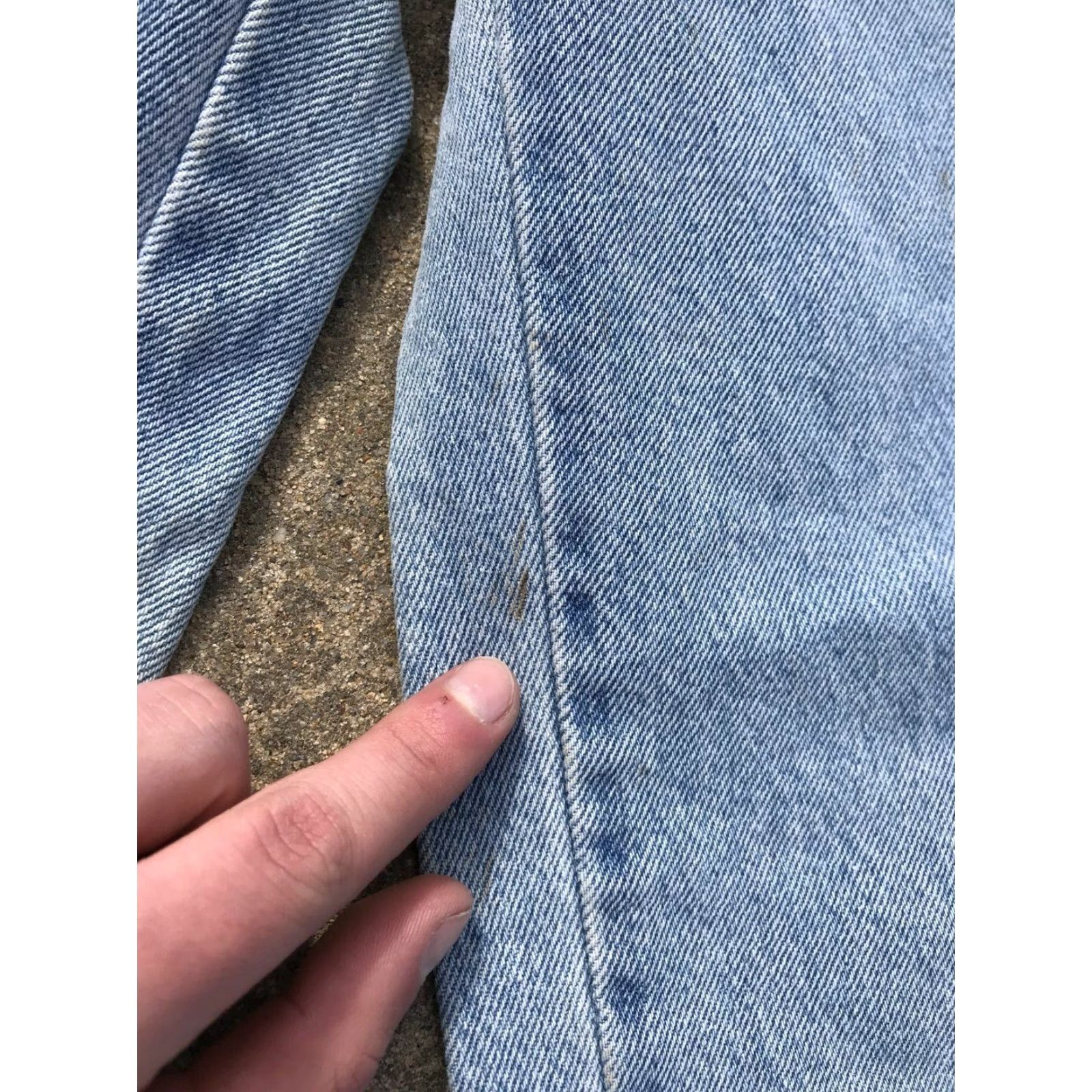 Giorgio Armani VINTAGE Giorgio Armani Women’s Mom Jeans High Rise Tapered Light Wash Size 10 90s Denim Size 32" / US 10 / IT 46 - 6 Thumbnail