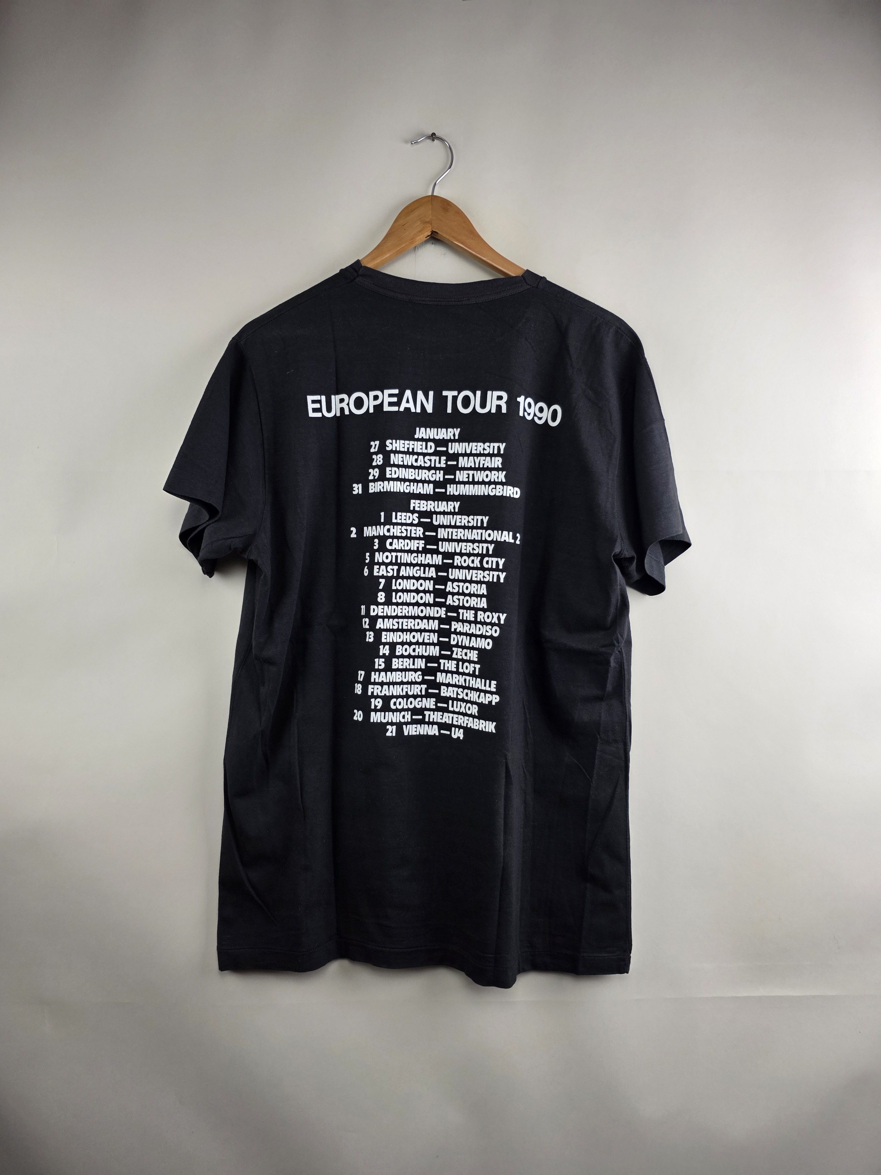 Band Tees 1990 Faith no more European Tour 90s T shirt L 21.5" 30" Size US L / EU 52-54 / 3 - 7 Thumbnail