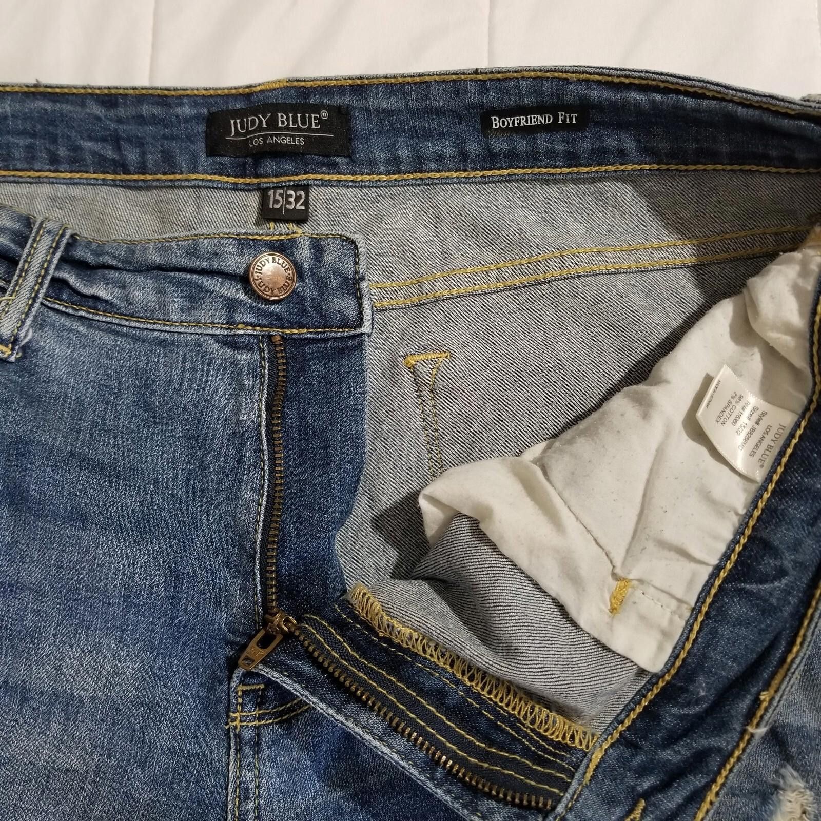 Other Judy Blue Jeans Paint Splatter Boyfriend Fit 15/32 Midrise Size 32" / US 10 / IT 46 - 4 Thumbnail
