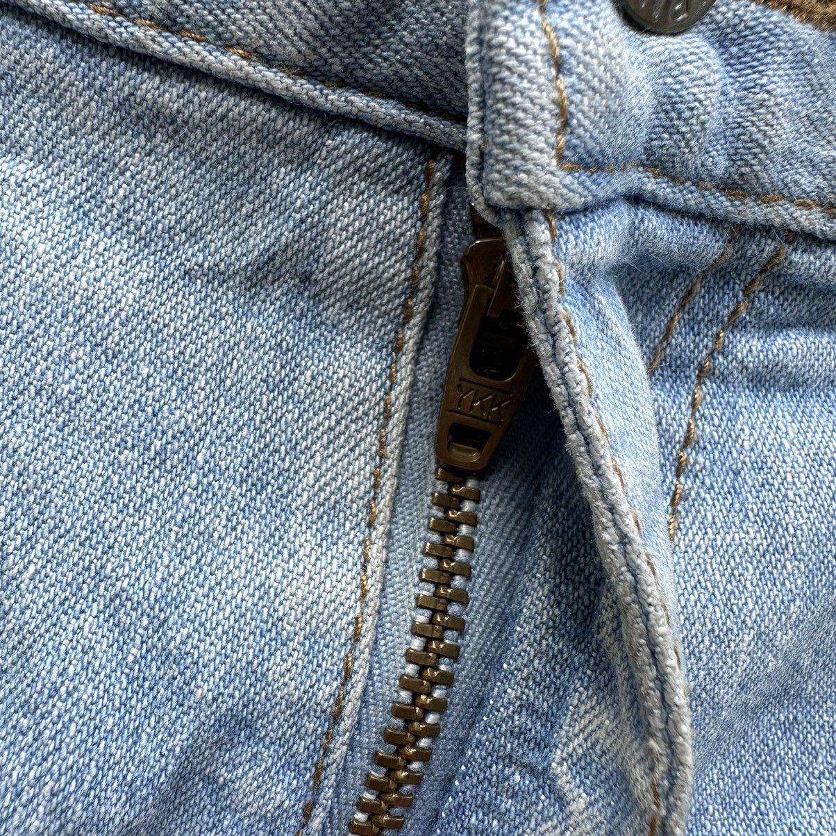 Japanese Brand × Jean × Vintage Vintage Hanes Lightwash Distressed Faded Denim Jean Pant W36 Size US 36 / EU 52 - 7 Thumbnail
