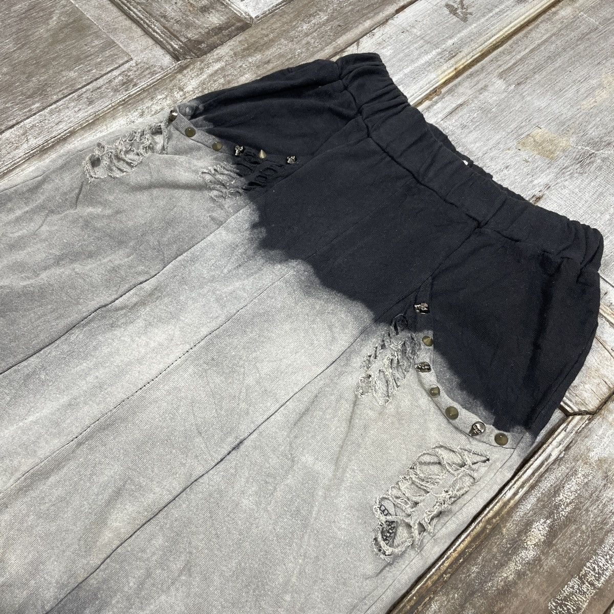 14th Addiction × Japanese Brand × Vintage Vintage Skull Distressed Ombre Harem Punk Size US 27 - 1 Thumbnail
