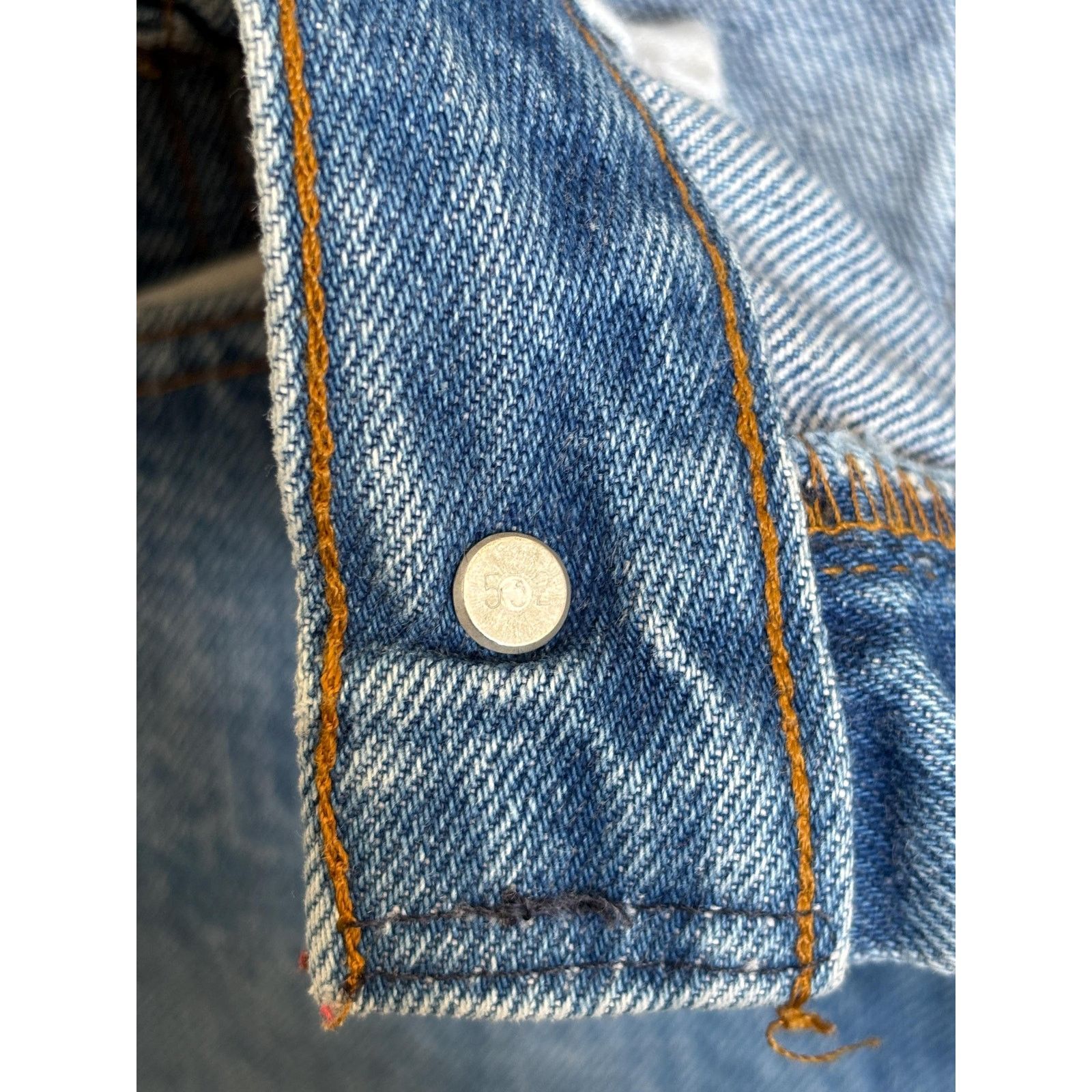 Japanese Brand × Levi's × Levi's Vintage Clothing Levi’s 501 0113 USA W32 L30 Red Tab Archive Light Wash Jeans Size US 32 / EU 48 - 7 Thumbnail