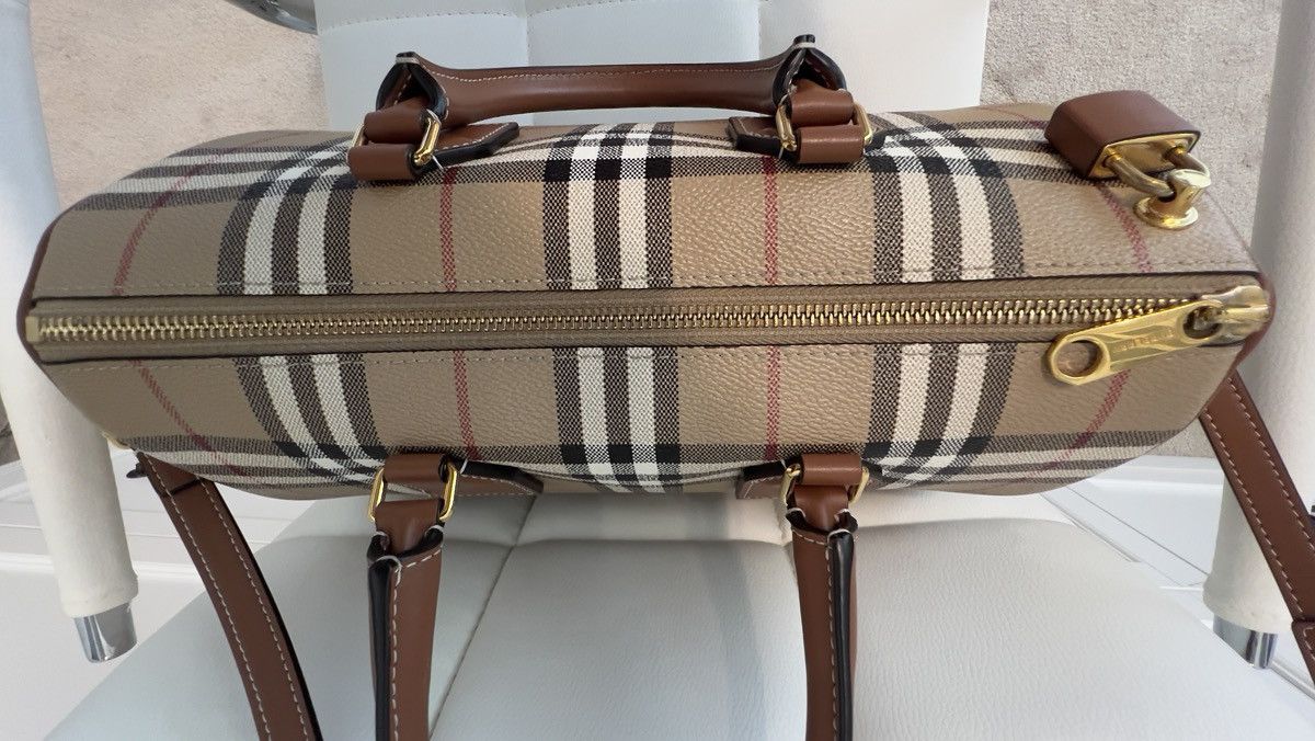 Burberry BURBERRY leather bowling bag Size ONE SIZE - 9 Thumbnail