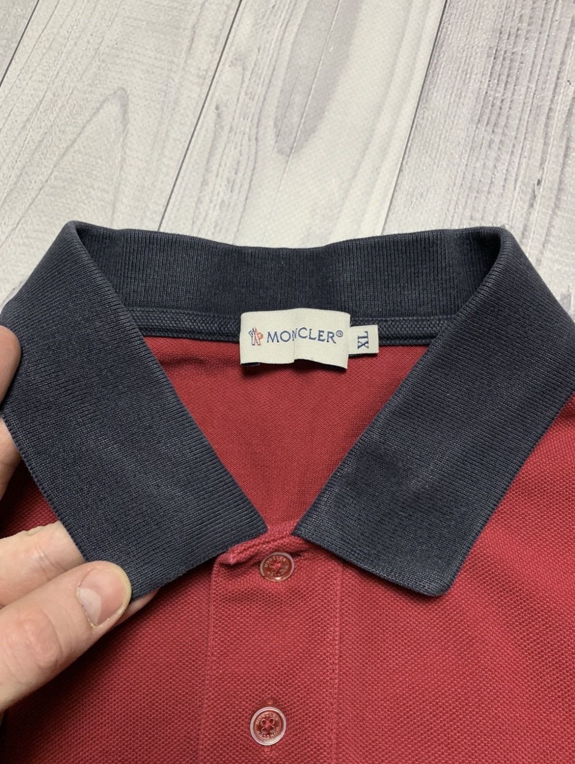 Moncler Vintage Moncler polo tee logo size L Size US L / EU 52-54 / 3 - 5 Thumbnail
