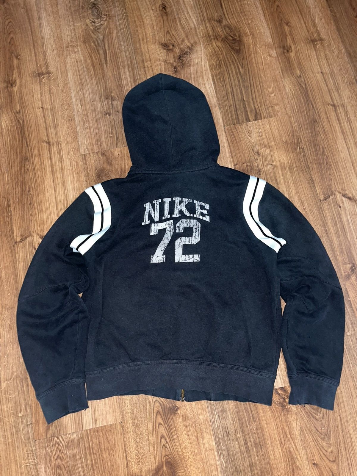 Nike Vintage Nike “72” Distressed Logo Zip‑Up Hoodie Size US S / EU 44-46 / 1 - 1 Thumbnail