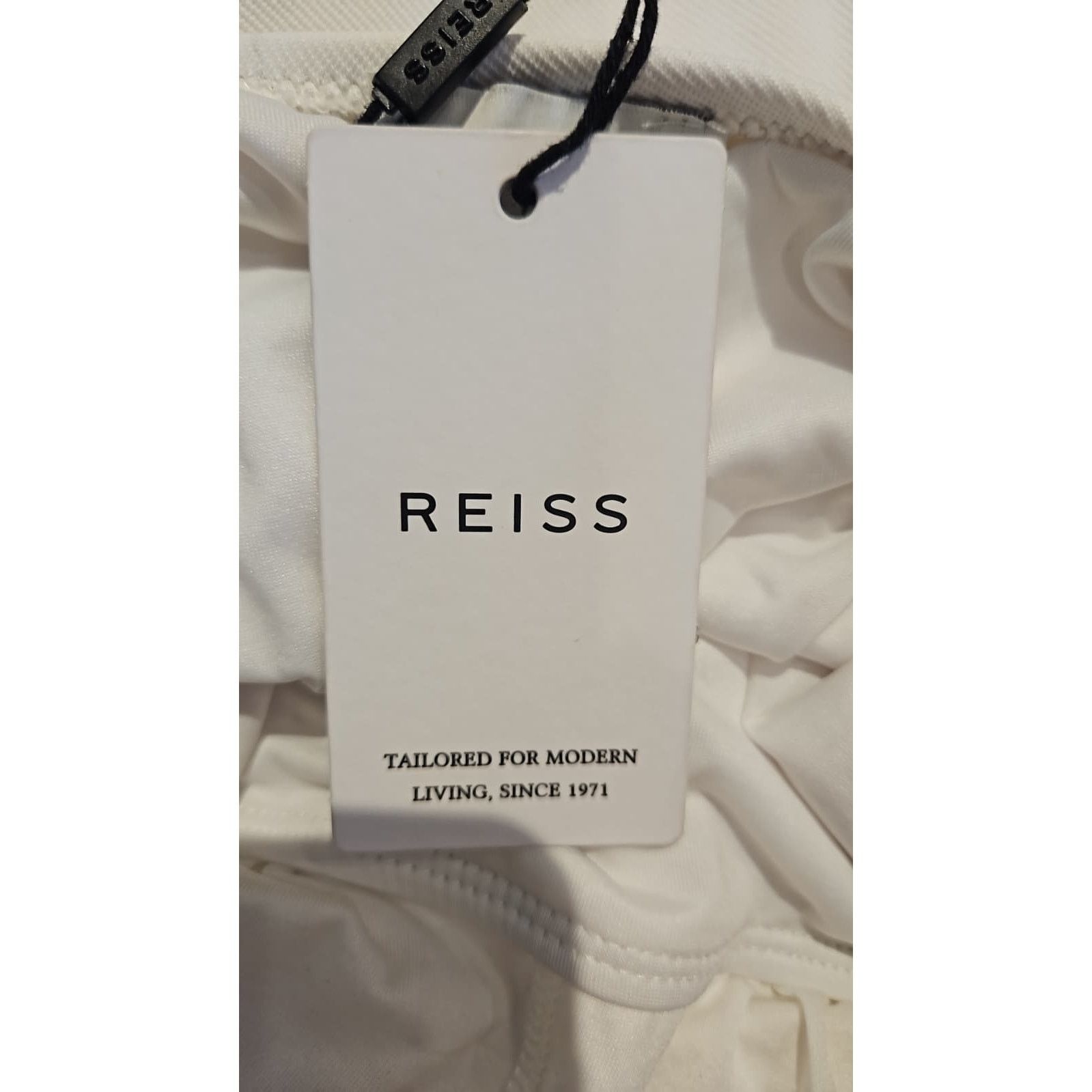 Reiss Reiss Bethany Asymmetric One-Shoulder Swimsuit Size XS / US 0-2 / IT 36-38 - 4 Thumbnail