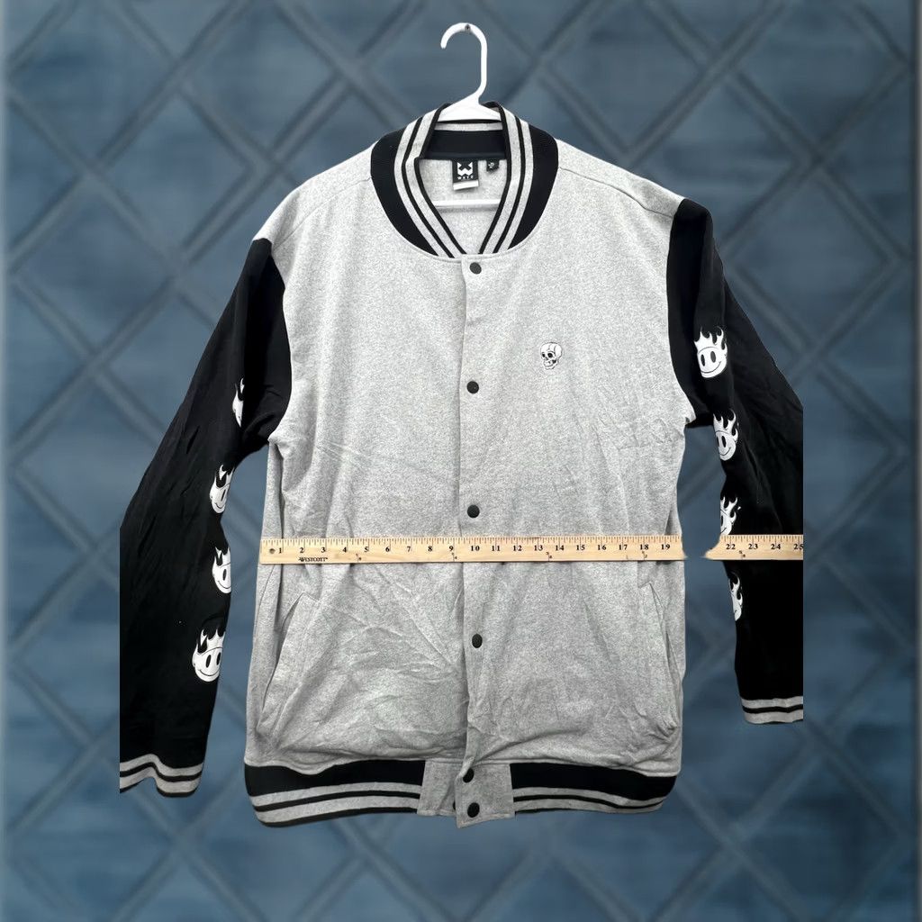 Vintage VINTAGE WXYZ Men's Varsity Jacket Skull Black Gray Button Up Y2K XL Vinyl? Size US XL / EU 56 / 4 - 1 Thumbnail