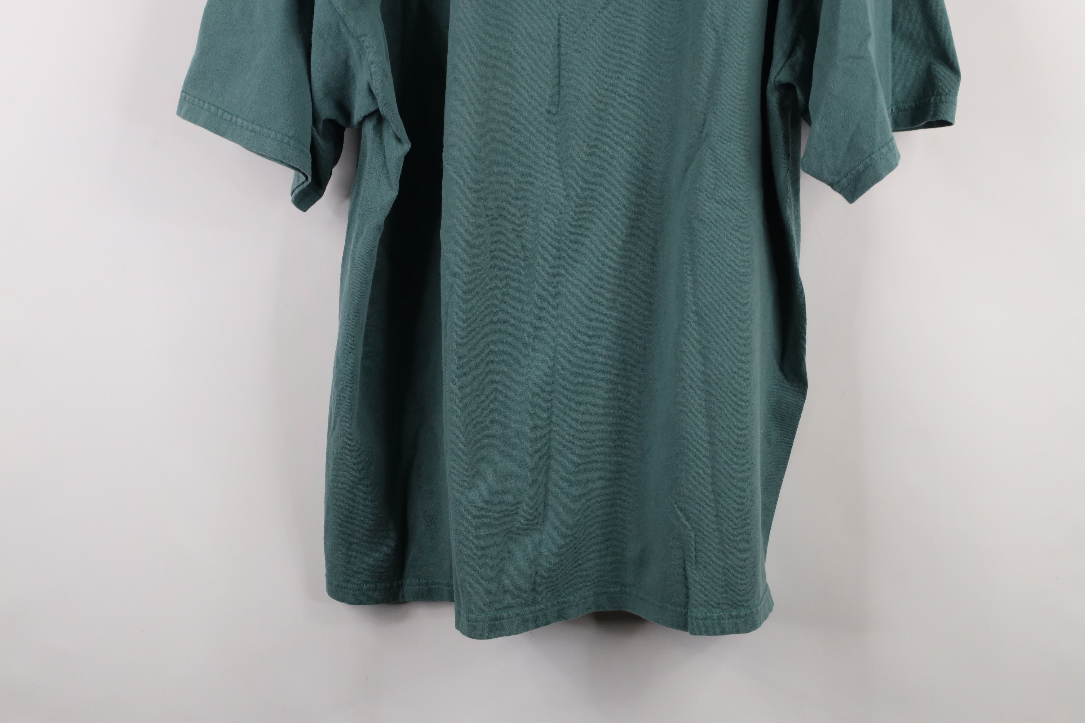 Vintage Vintage 90s Streetwear Bear Glacier Park Montana T-Shirt Size US XL / EU 56 / 4 - 13 Thumbnail