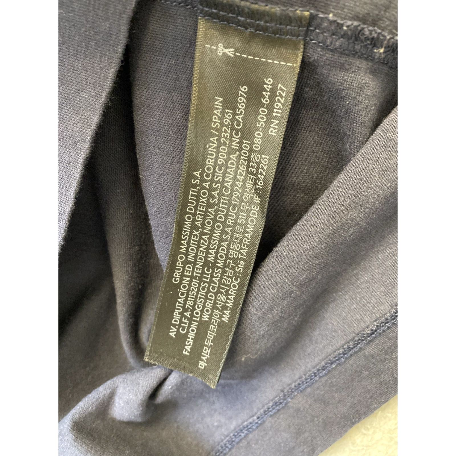 Massimo Dutti VINTAGE Massimo Dutti Navy T-Shirt Unisex Adults M White Casual Smart Style Size M / US 6-8 / IT 42-44 - 7 Thumbnail