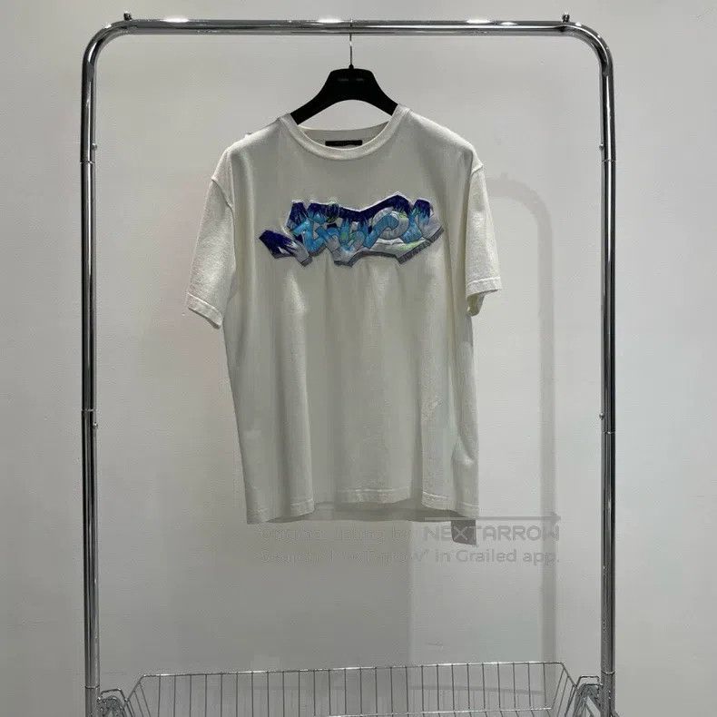 Louis Vuitton Louis Vuitton Blue foam embroidered short sleeve Size US L / EU 52-54 / 3 - 2 Thumbnail