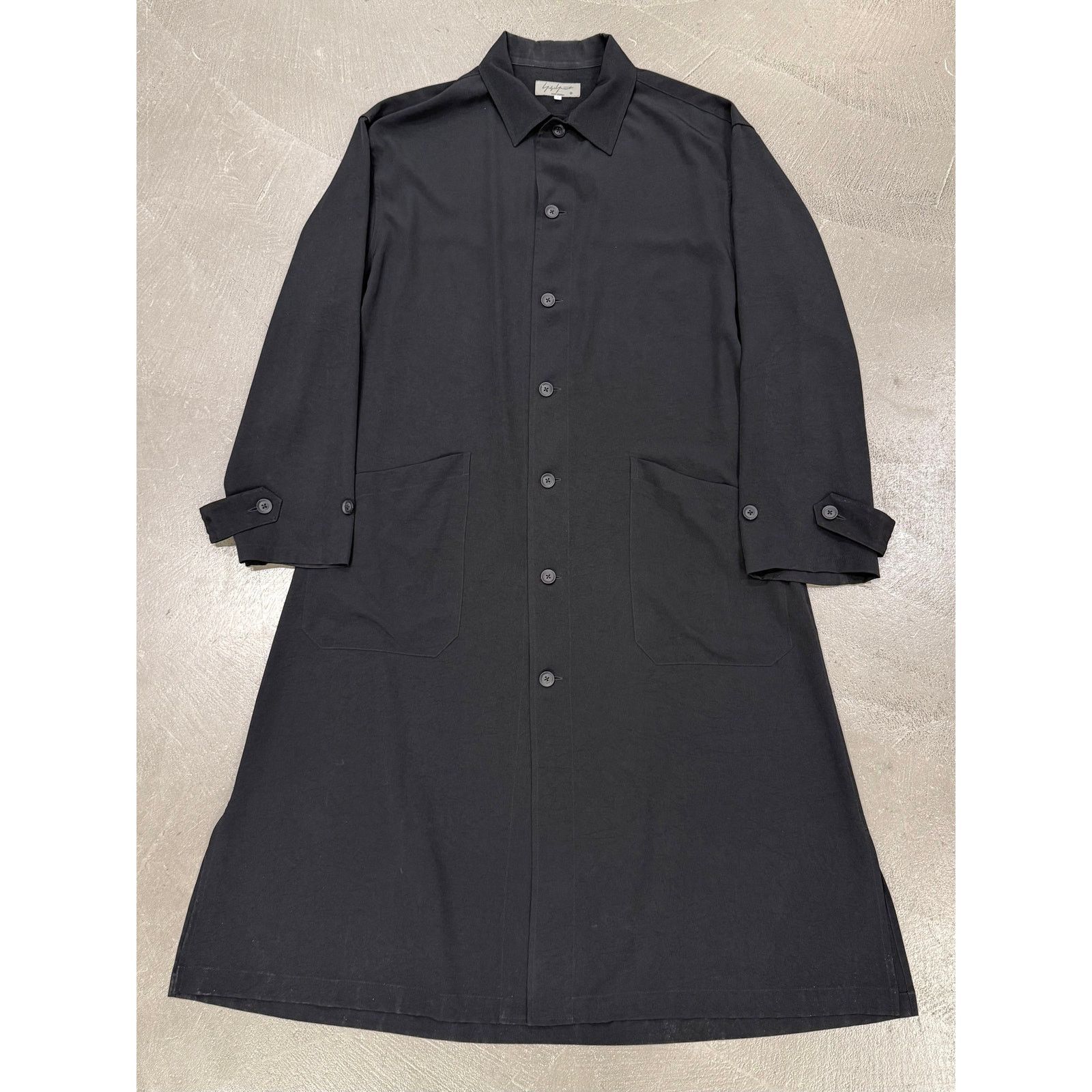 Yohji Yamamoto 2019-2020 Yohji Yamamoto satin maxi- shirt Size US S / EU 44-46 / 1 - 1 Thumbnail