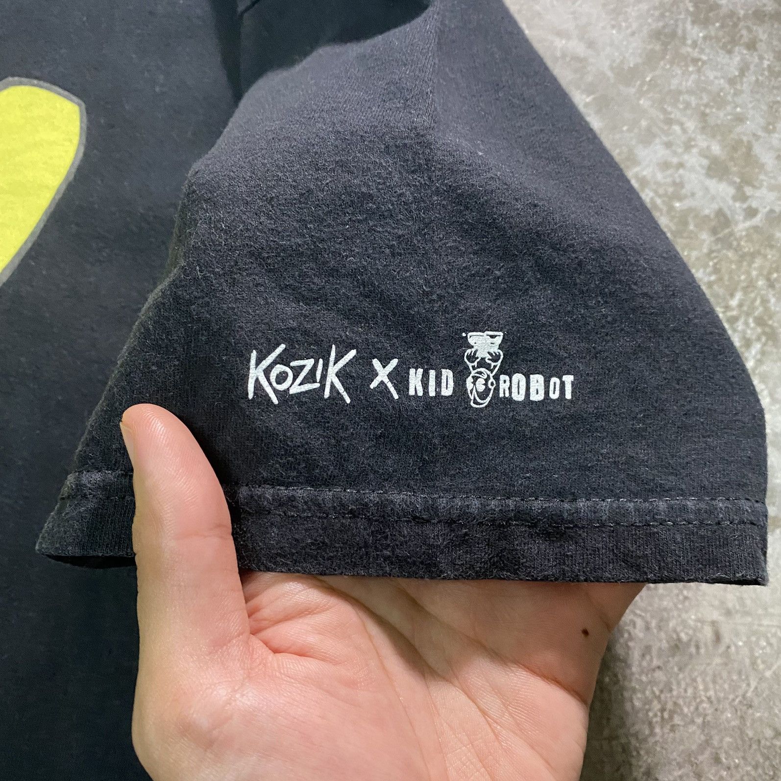 Japanese Brand RARE🔥 Kid Robot X Kozik Collaboration Art T Shirt Size US L / EU 52-54 / 3 - 8 Thumbnail