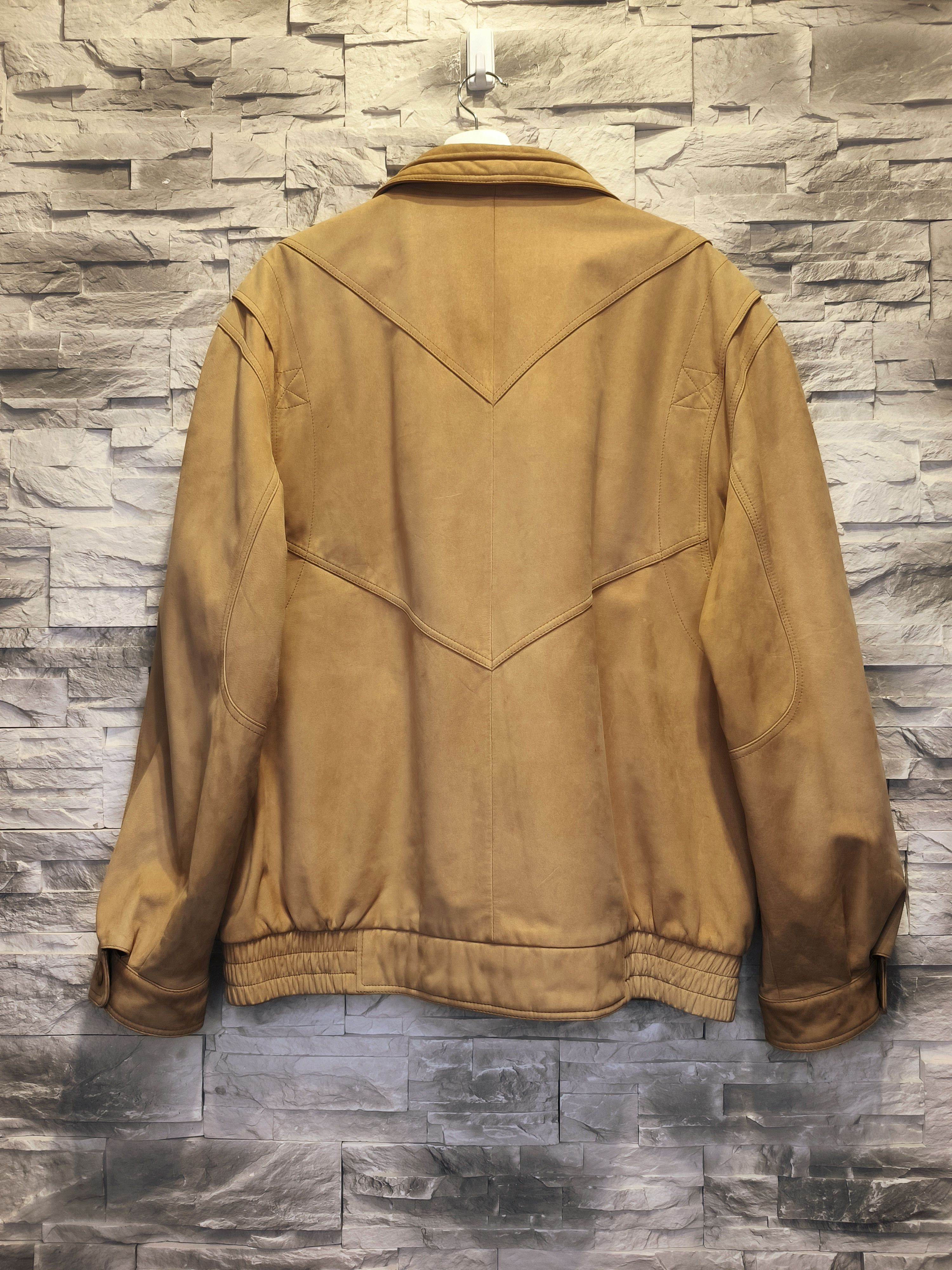 Vintage Vintage Westbury Beige Leather Jacket Bomber Size US L / EU 52-54 / 3 - 5 Thumbnail