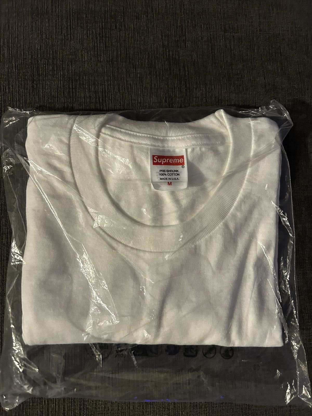 Supreme Supreme Miss Piggy Tee “White” Size US M / EU 48-50 / 2 - 2 Thumbnail