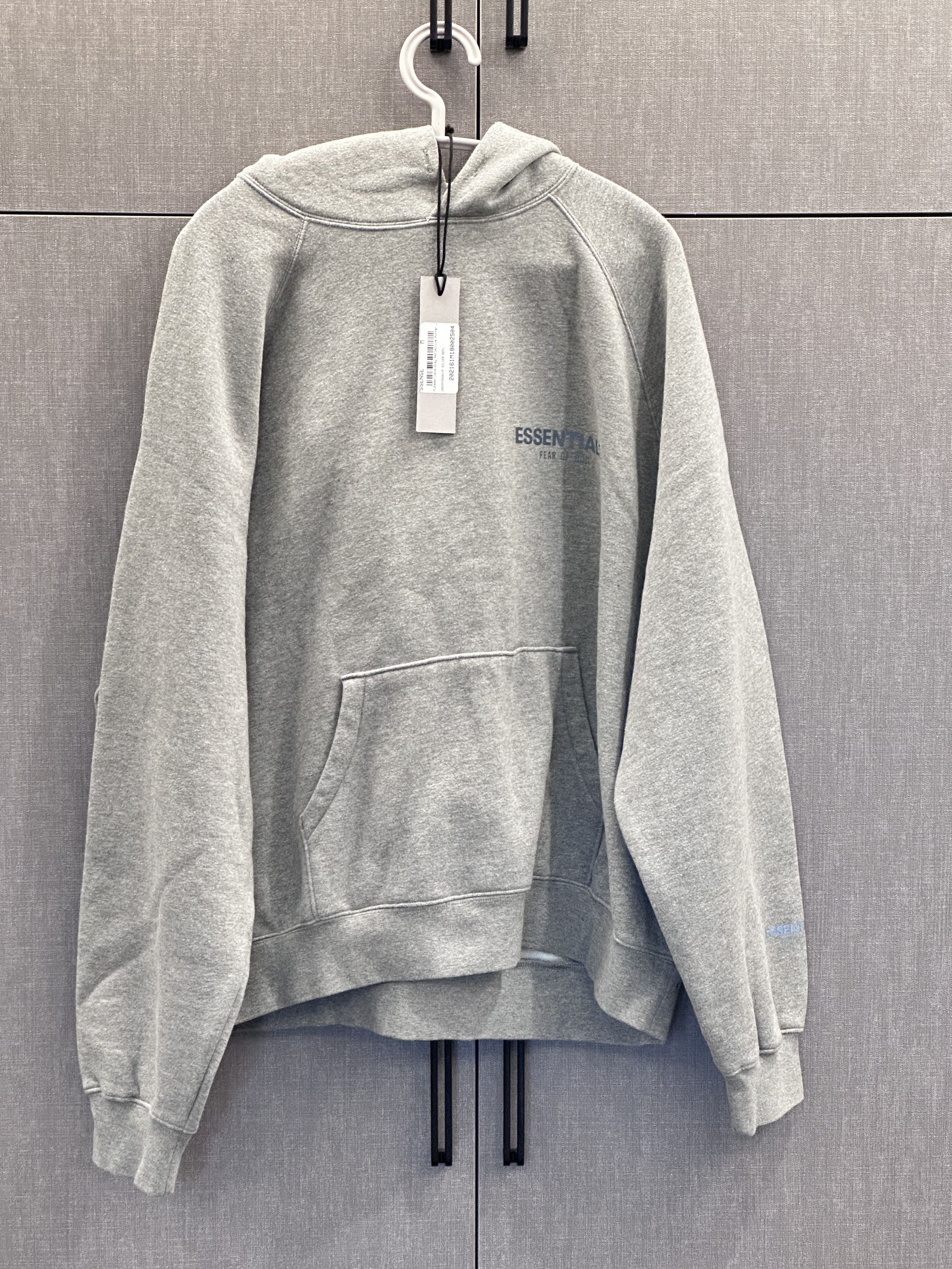 Essentials × Fear of God Logo Hoodie Size US L / EU 52-54 / 3 - 1 Thumbnail