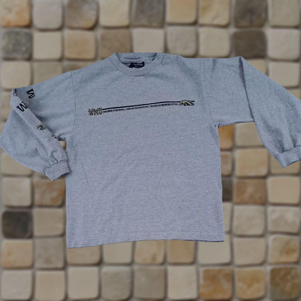 Jansport Pre-Owned Womens Broncos Shirt - Small LG Sleeve Jansport Gray pullover 90s Western Vintage Size S / US 4 / IT 40 - 1 Thumbnail