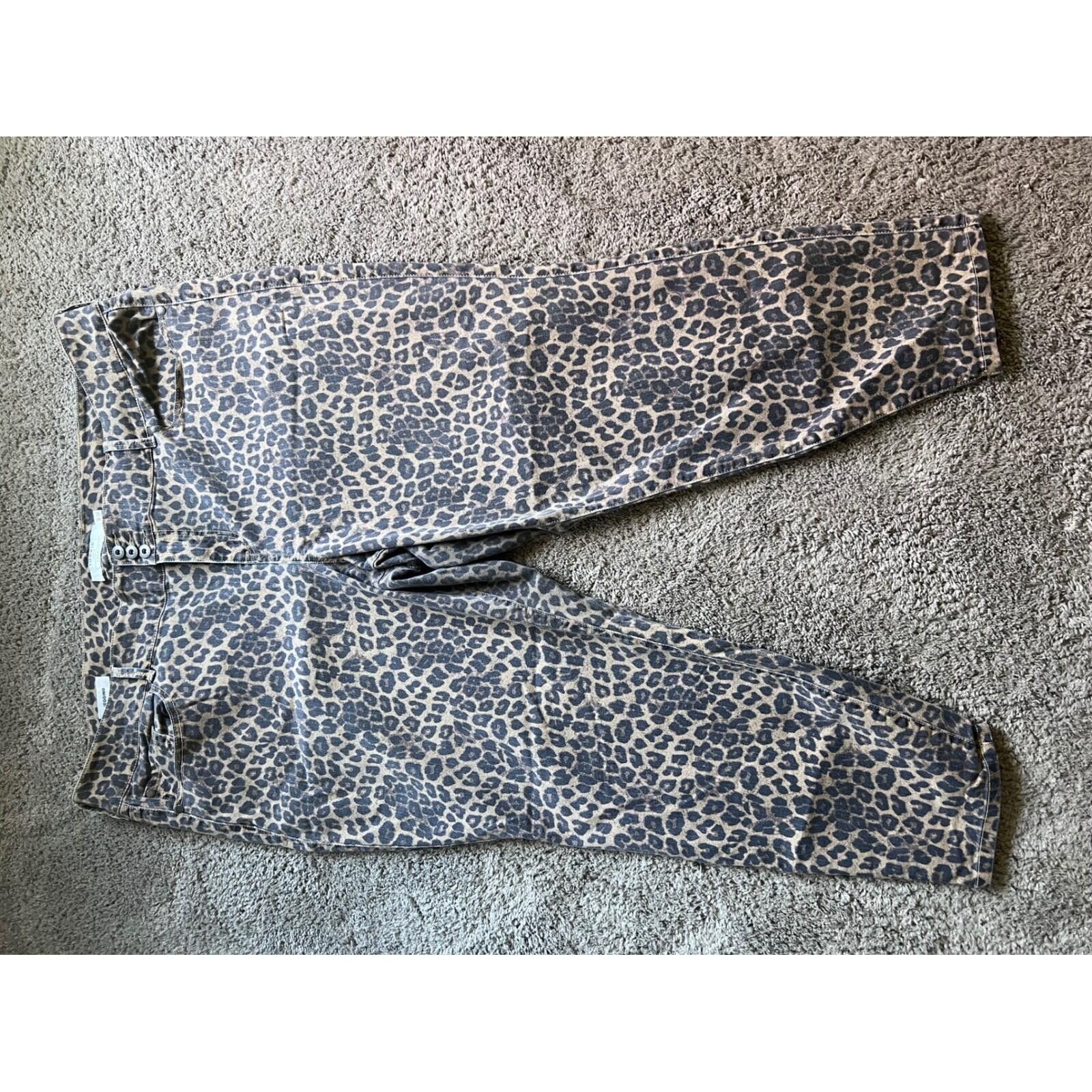 Other Torrid Leopard Print Jeggings Womens 28T High Rise Size 30" / US 8 / IT 44 - 5 Thumbnail