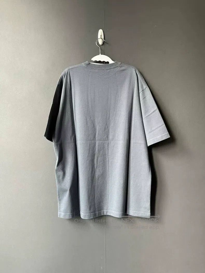 Balenciaga Balenciaga Gray-Blue Portrait Short Sleeve T-Shirt Size US M / EU 48-50 / 2 - 2 Thumbnail