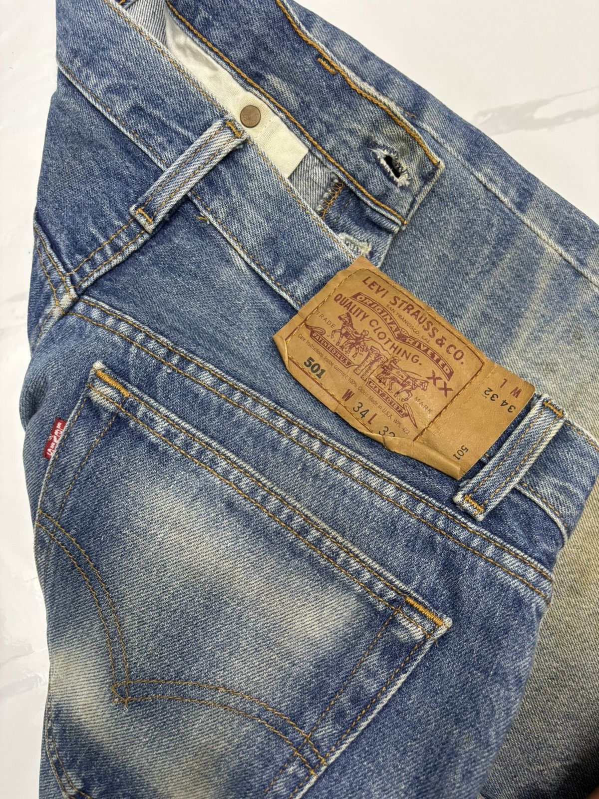 JNCO × Levi's 🔥VTG LEVIS 501 MADE IN USA FADED DISTRESSED DENIM JEANS Size US 34 / EU 50 - 9 Thumbnail