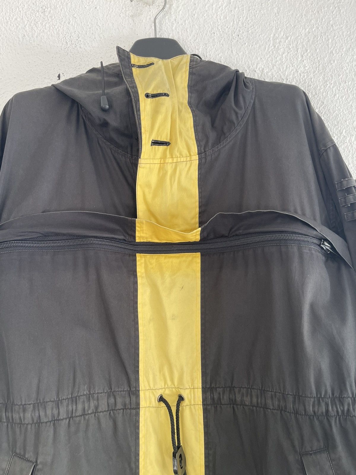 General Research 1998 General Research Anorak Parka “Parasite” Yellow Line Size US L / EU 52-54 / 3 - 14 Thumbnail