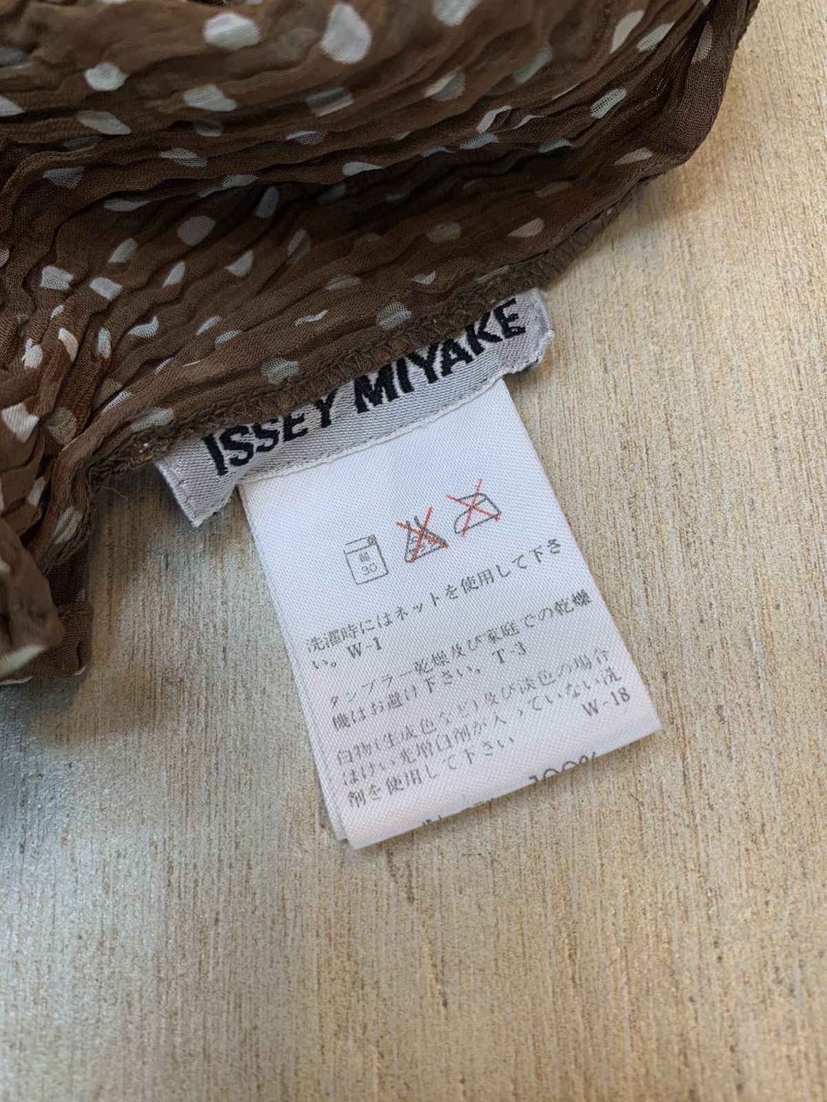 Issey Miyake Issey Miyake Fall 1994 Double Layered Polka Dots Top Size M / US 6-8 / IT 42-44 - 8 Thumbnail