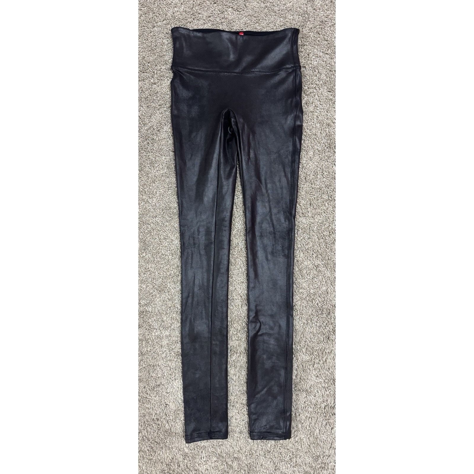Spanx SPANX Faux Leather Shaping Contouring Sexy Leggings Black XS Size 26" / US 2 / IT 38 - 2 Thumbnail