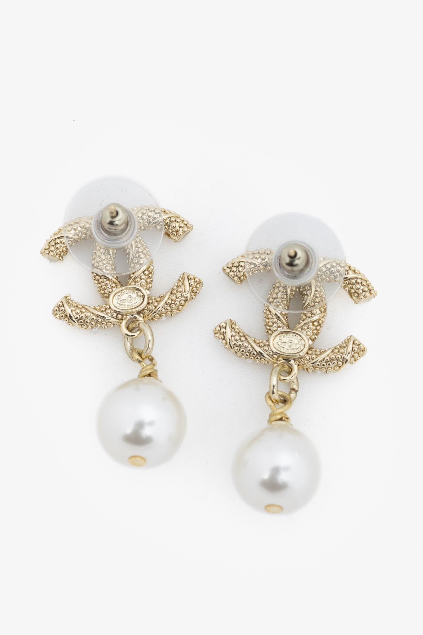 Chanel Chanel D22 Pearl-Embellished CC Dangling-Charm Stud Earrings Size ONE SIZE - 2 Thumbnail