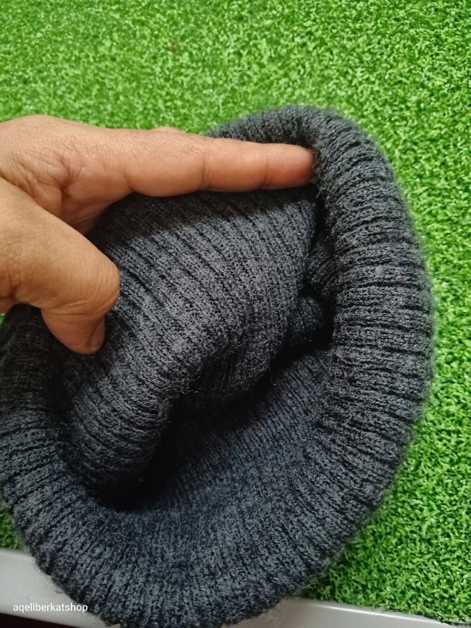 Harris Tweed CLOSSHI JAPAN X HARRIS TWEED Beanie Size ONE SIZE - 9 Thumbnail