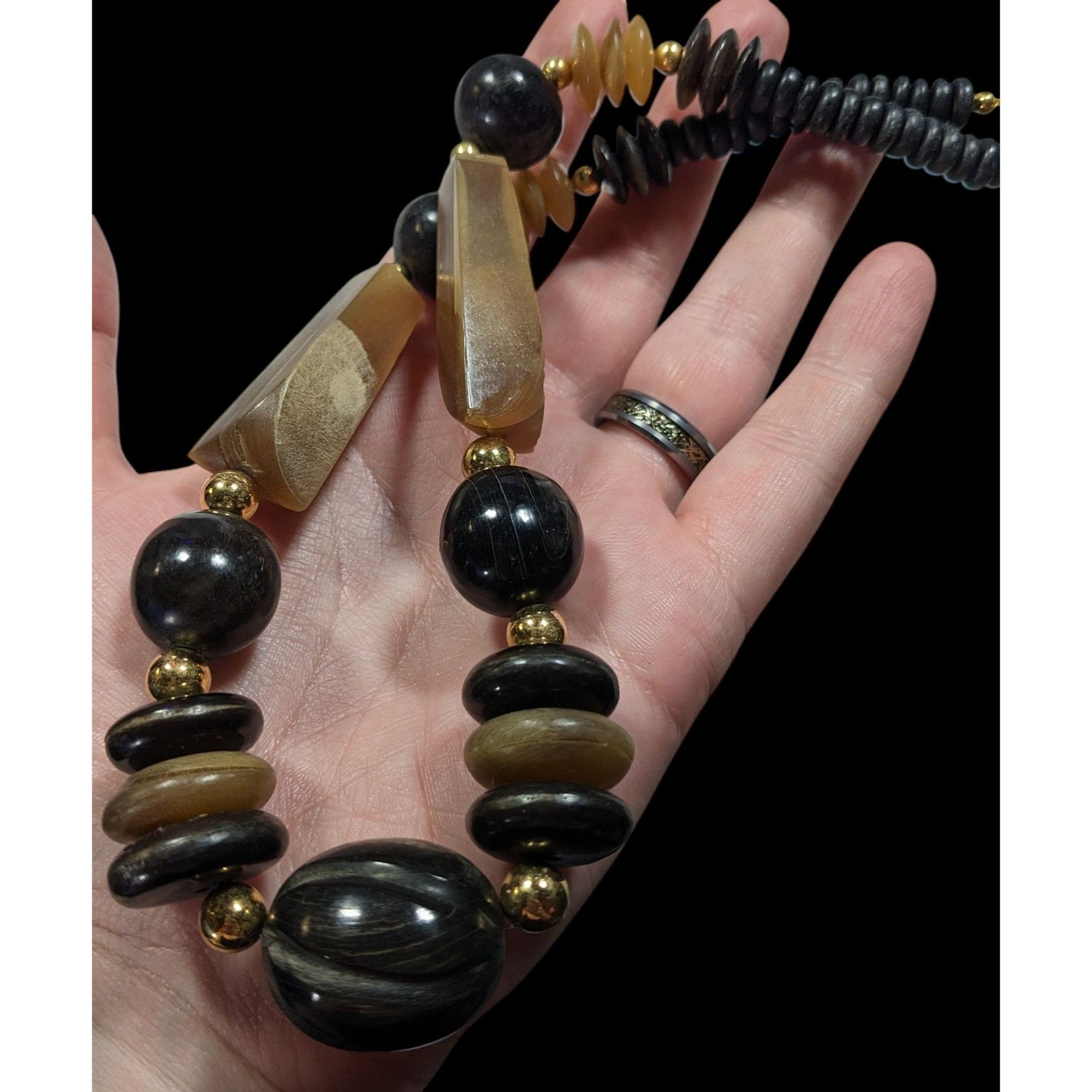 Other Vintage Rustic Carved Brown Black And Gold Tone Necklace Size ONE SIZE - 5 Thumbnail