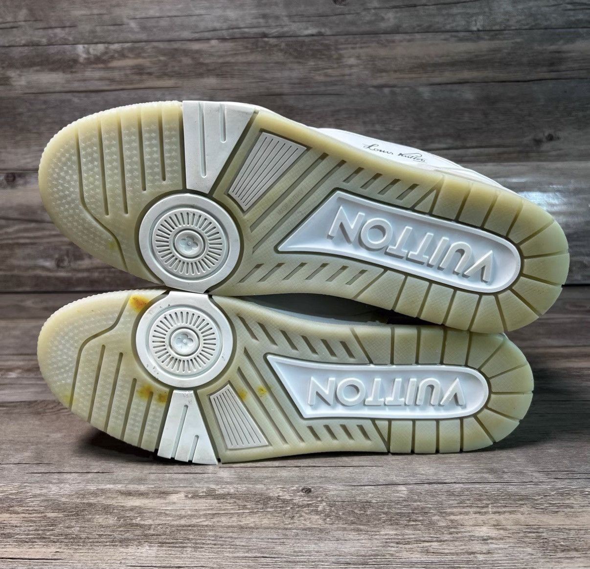 Louis Vuitton Louis Vuitton LV Trainer Sneakers in Gray White Size US 8.5 / EU 41-42 - 6 Thumbnail