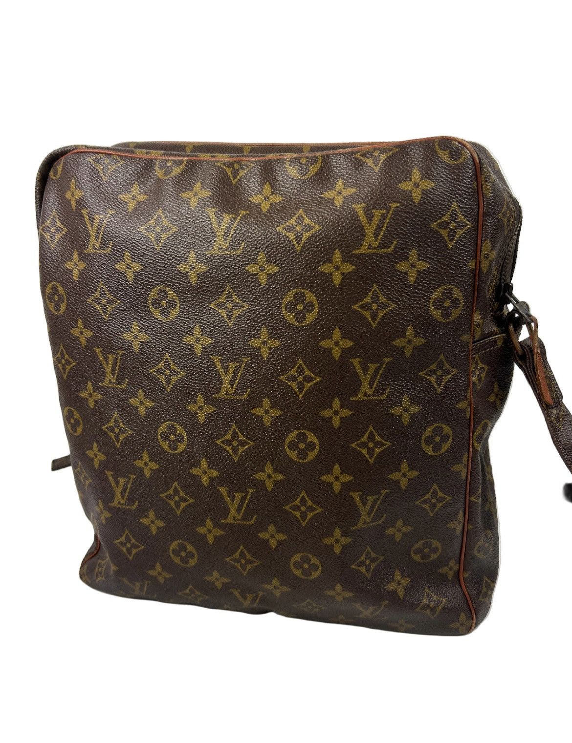Louis Vuitton Louis Vuitton Monogram Crossbody Bag Size ONE SIZE - 2 Thumbnail