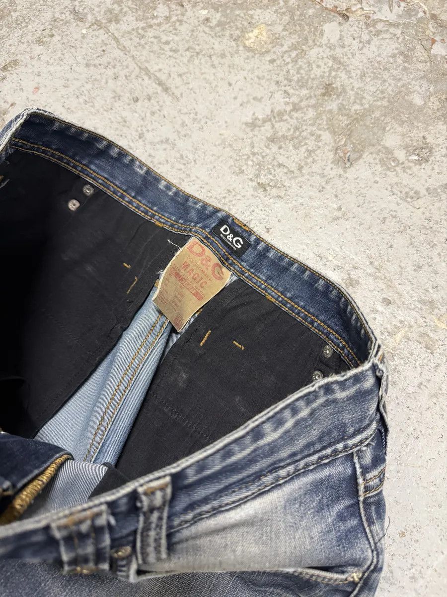 Dolce & Gabbana 2000s Dolce & Gabbana Blue Faded Denim Jeans Size US 32 / EU 48 - 8 Thumbnail
