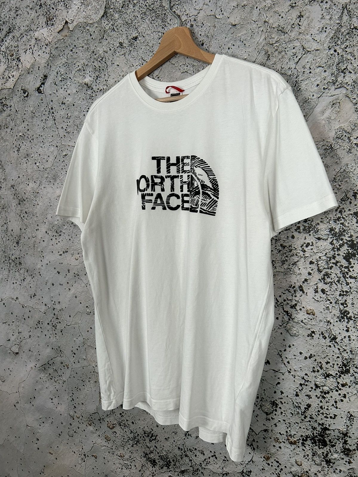 The North Face The North Face Logo Graphic Tee Streetwear Gorpcore Drill Size US L / EU 52-54 / 3 - 2 Thumbnail