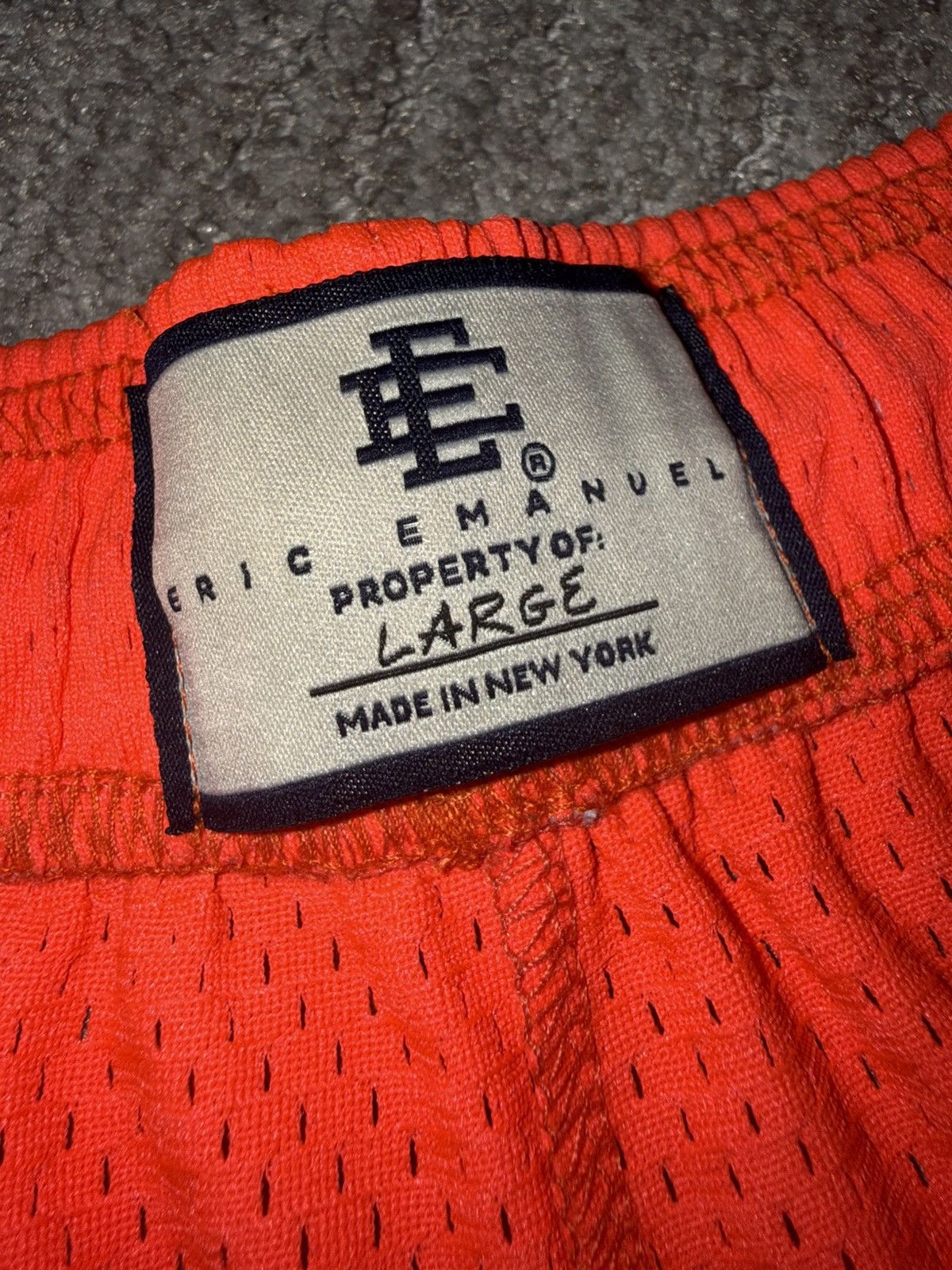 Eric Emanuel Eric Emanuel Basic Shorts Coral size large Size US 32 / EU 48 - 3 Thumbnail