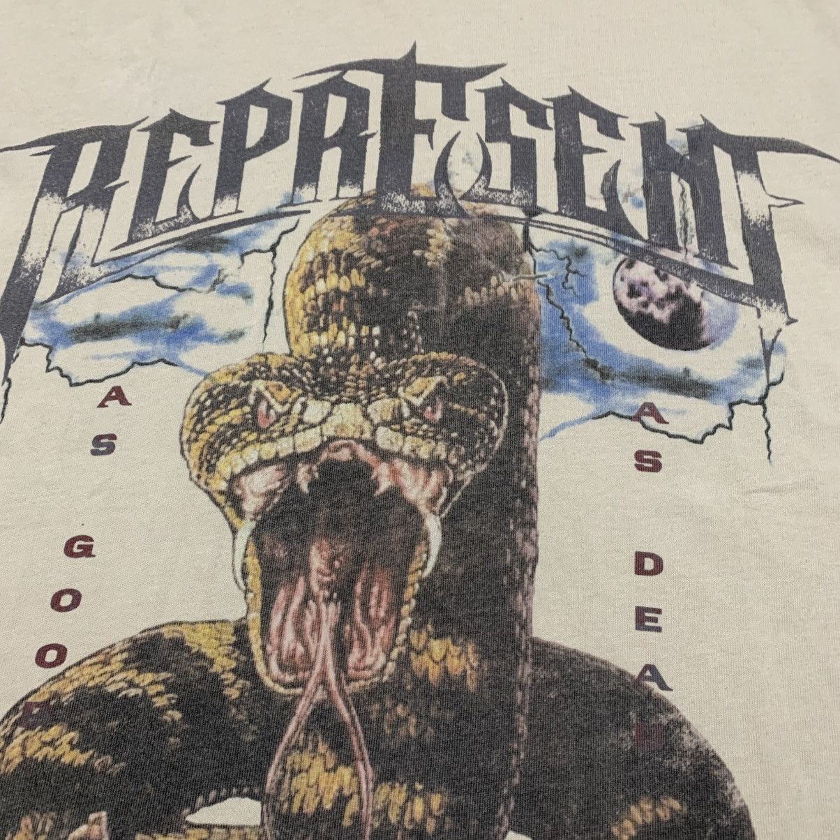 Represent Clo. Represent XS As Good As Dead Vintage White Tee Size US XS / EU 42 / 0 - 3 Thumbnail