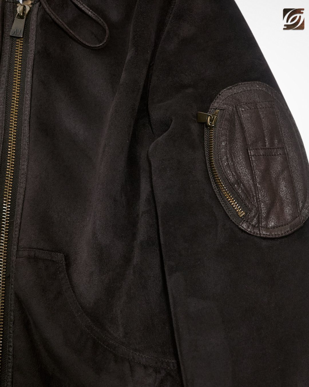 Giorgio Armani 1990s Fur-Lined Gamuza Hoodie Size US M / EU 48-50 / 2 - 3 Thumbnail