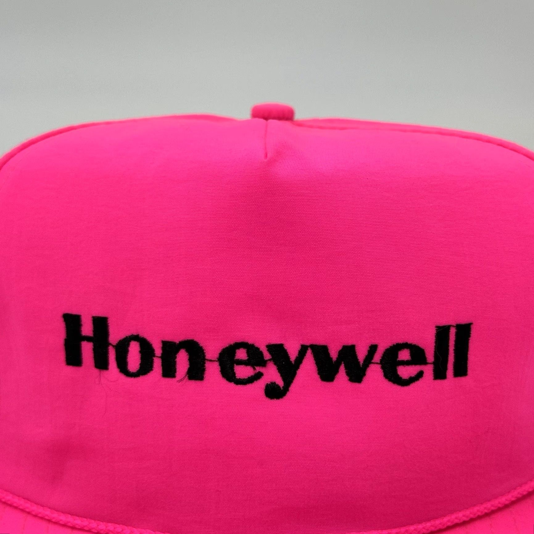 Vintage VINTAGE HONEYWELL NEON PINK TRUCKER CAP HAT 90s RETRO DAD BEACH SURF Adjustable Mens Size ONE SIZE - 2 Thumbnail