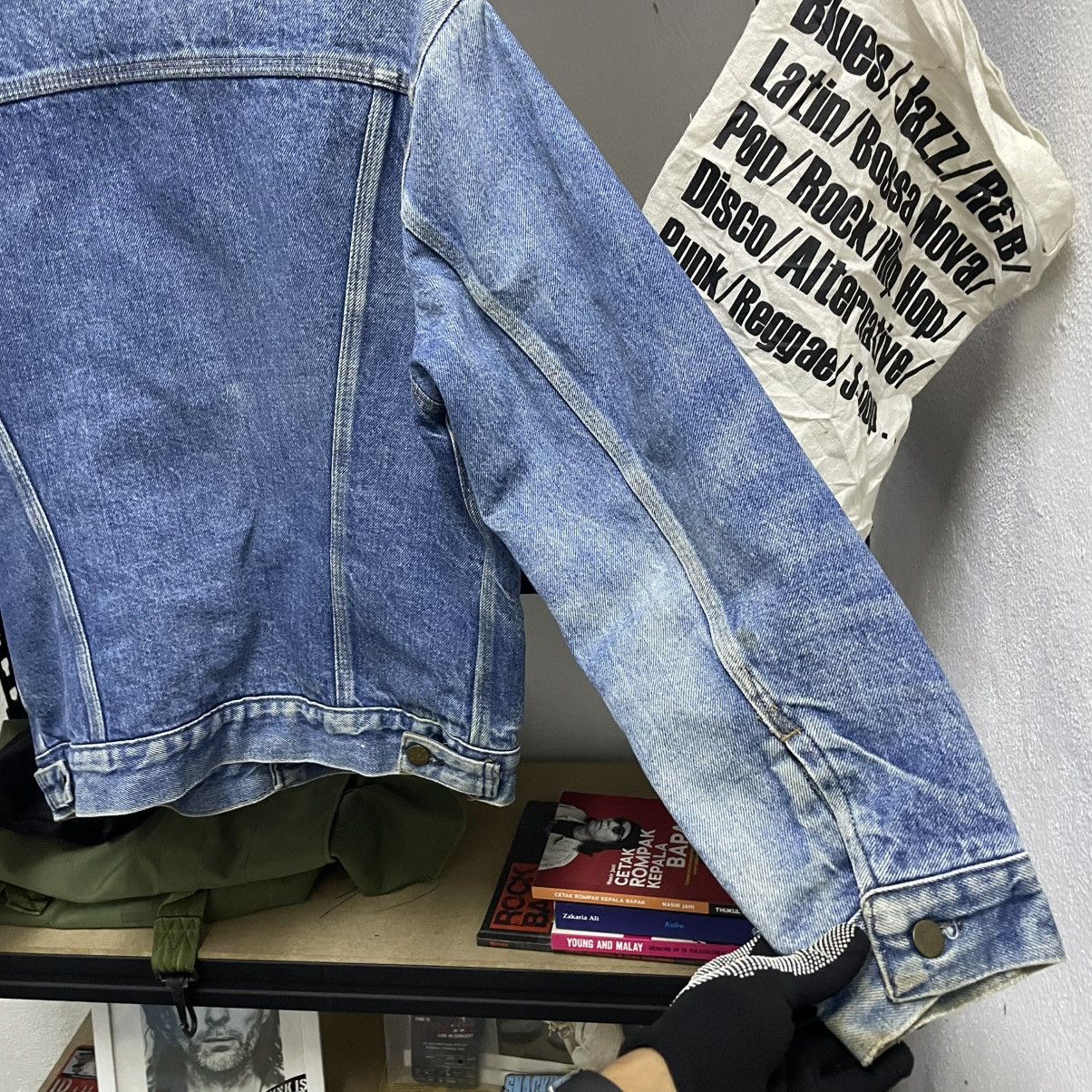 Carhartt 🇯🇵 VINTAGE CARHARTT LINED BLANKET DENIM TRUCKER JACKET Size US S / EU 44-46 / 1 - 8 Thumbnail