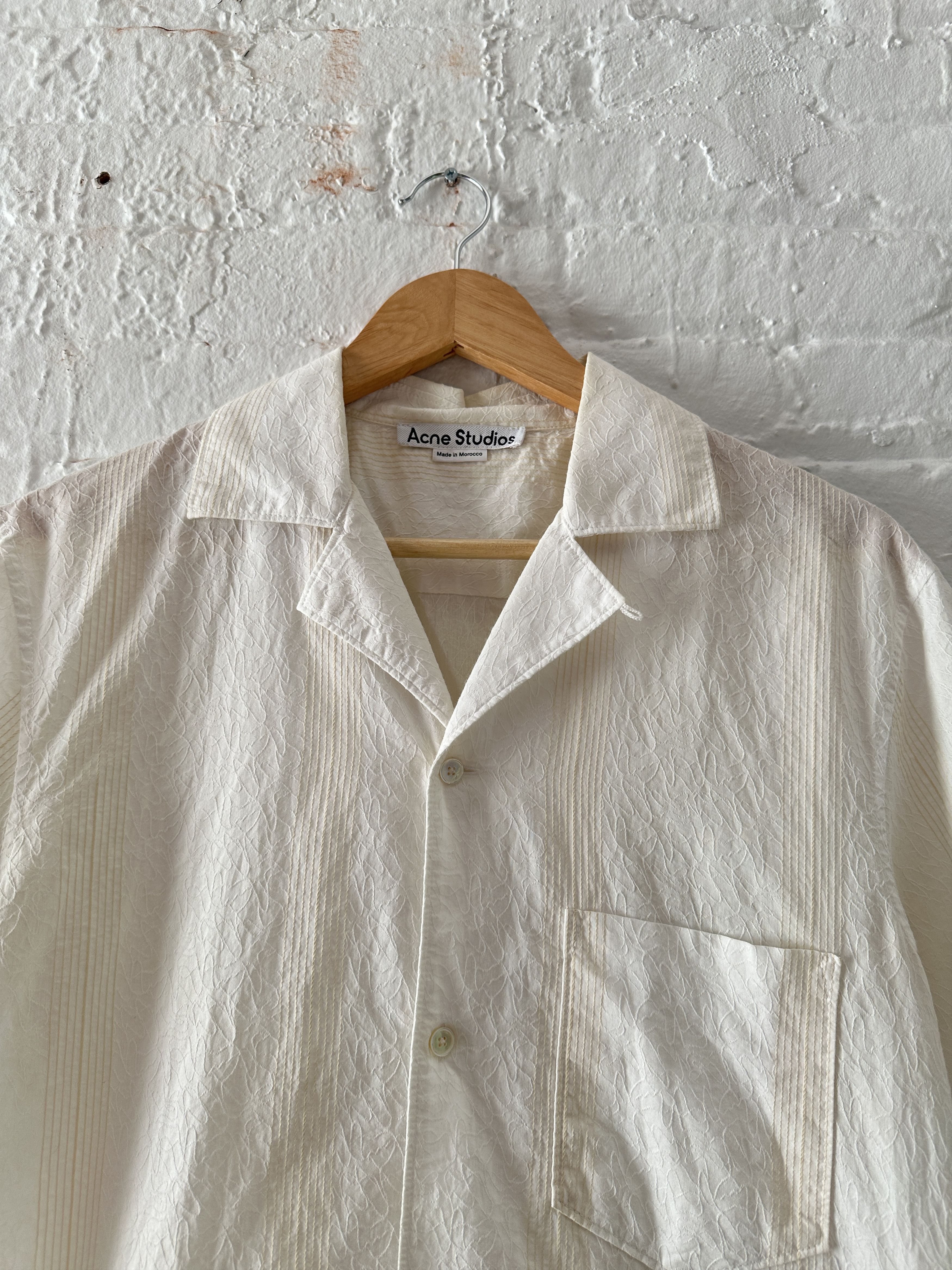 Acne Studios Acne Studios Camp Collar Button Up Shirt Size US S / EU 44-46 / 1 - 2 Thumbnail
