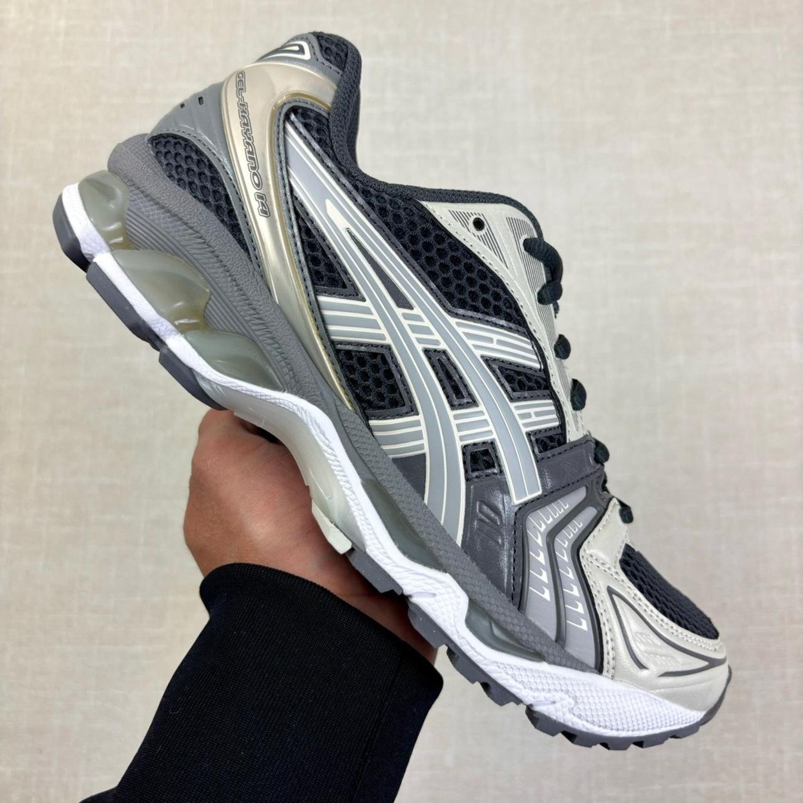 Asics 🗿 2025 ASICS Gel-Kayano 14 “Obsidian Grey Cement” 7W Size US 7 / IT 37 - 1 Thumbnail
